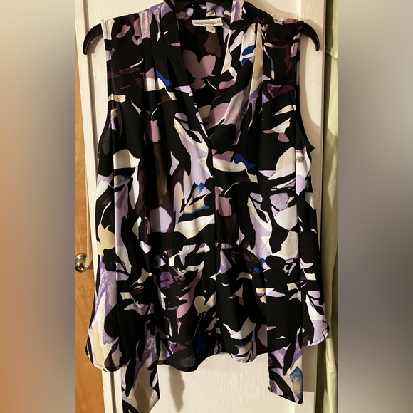 Dana Buchman Wrap Top - Picture 2 of 5